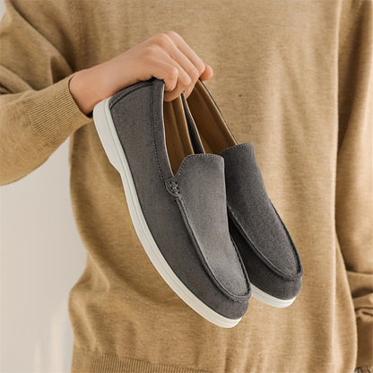 Chique suede loafers 'Classics'