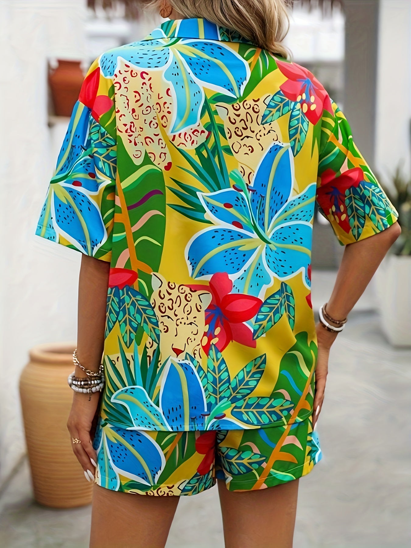 Mila – Zomerset Blouse + Korte Broek