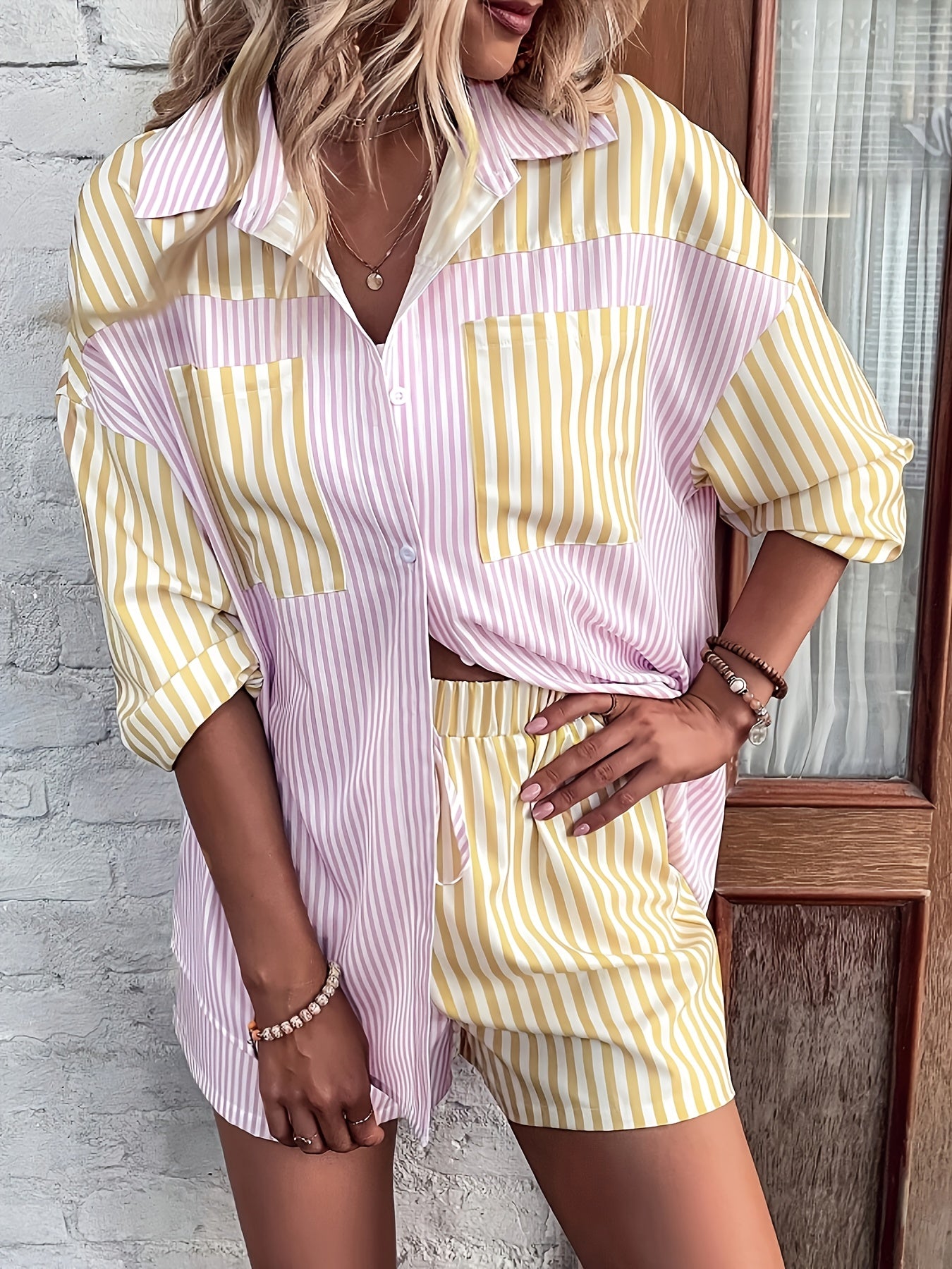 Liv – Gestreepte Set: Shirt + Shorts